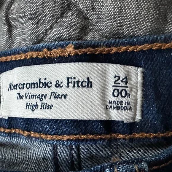 Abercrombie & Fitch Vintage Flare in High Rise size 24/00 R, great cond., $28 - Picture 4 of 6